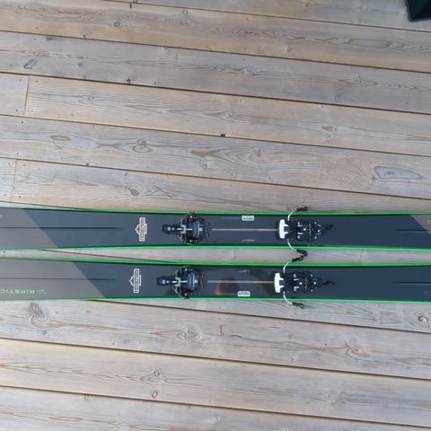 Toppturpakke UBRUKT Elan Ripstick Tour (ski+binding+feller+stopper)