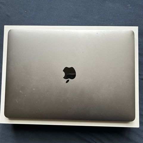 MacBook Pro 13-inch