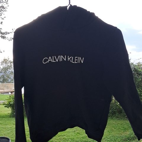 Hettegenser | Calvin klein | str 16 år