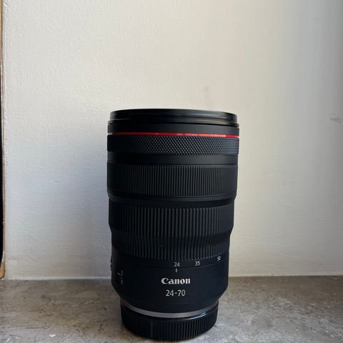 Canon RF 24-70 2.8