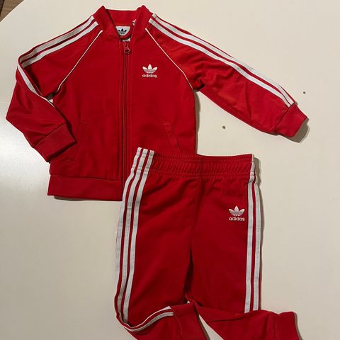 Adidas Tracksuit 12-18 mnd