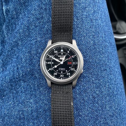 Seiko 5 SNK809