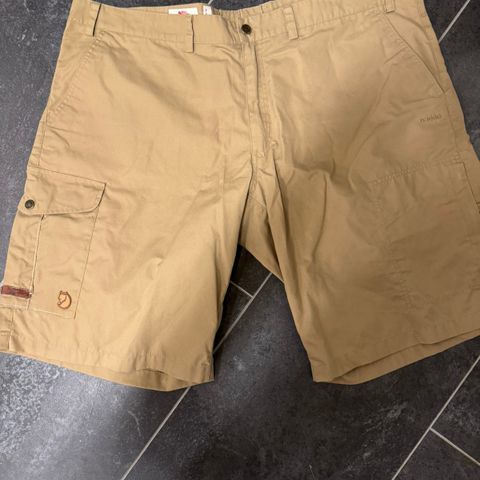 Fjellräven shorts str 60