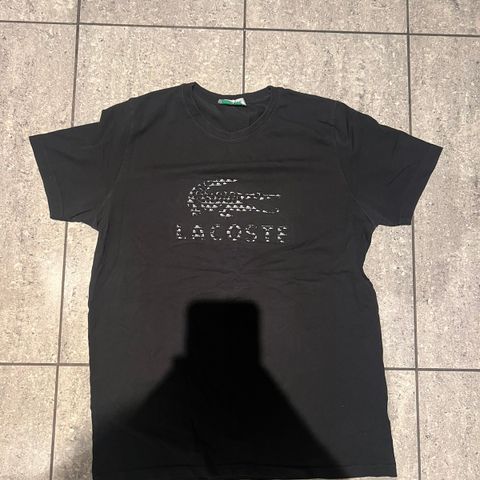 Lacoste t skjorte