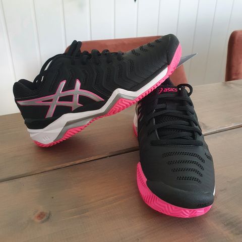 Sko nye treningssko tennissko ASICS Gel Resolution 7 str.37 Super Billig