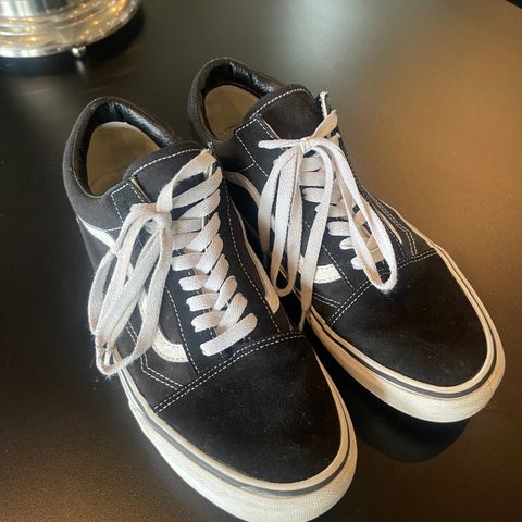 Vans og Nike sko