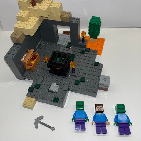 Minecraft LEGO 21119 The Dungeon