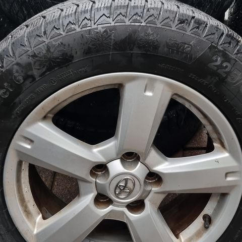 225/65R17 originale Toyota Rav4 vinterhjul