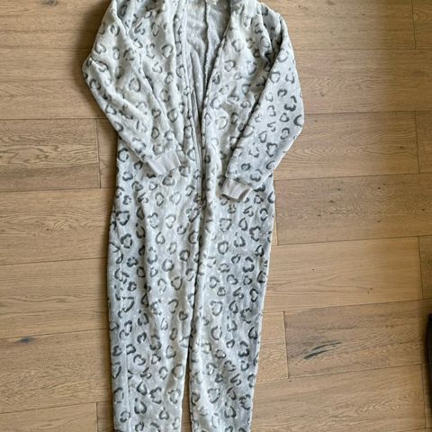 Kosedress/onzie fra Lindex