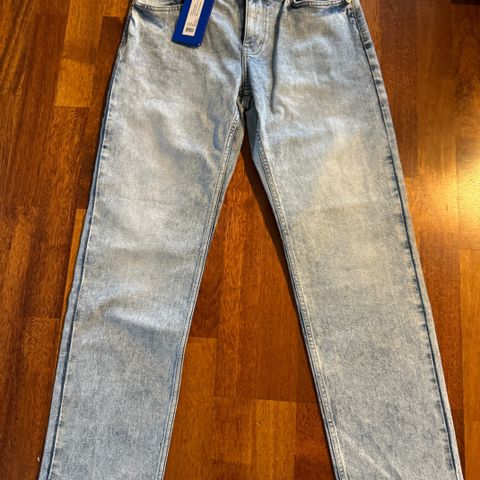 Karl lagerfeld jeans i str 32/30