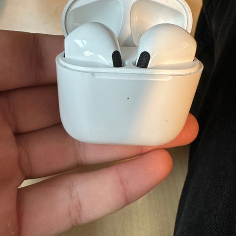 AIR PODS