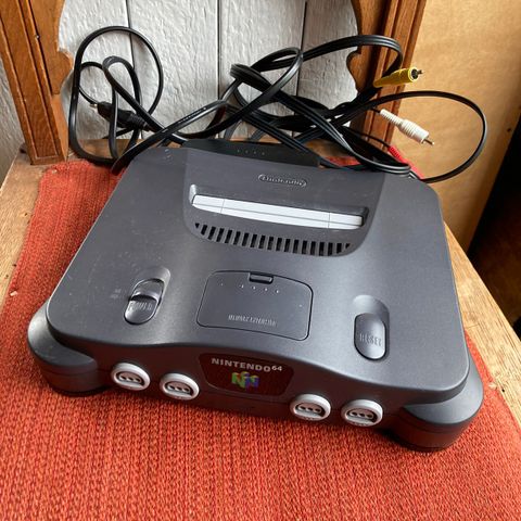 Nintendo 64 Maskin