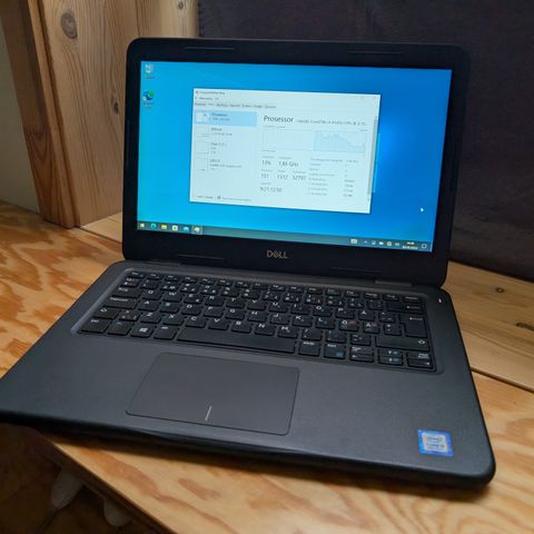 Dell L3310 i3-8/8/Touch