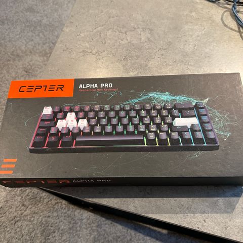 CEPTER ALPHA PRO - mechanical mini keyboard