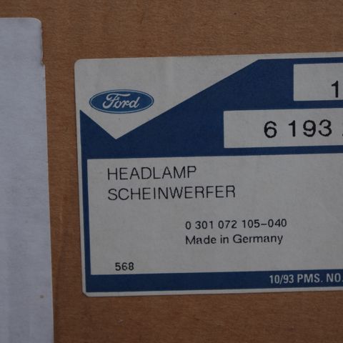 NOS Ford Scorpio 1985-91 frontlykt. Delenr 6193298.