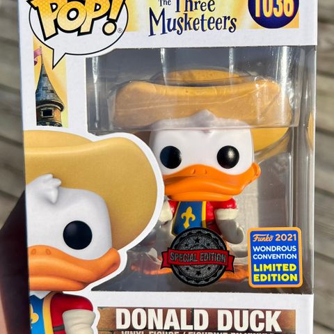 Funko Pop! Donald Duck (The Three Musketeers) [Wondrous Convention] (1036)