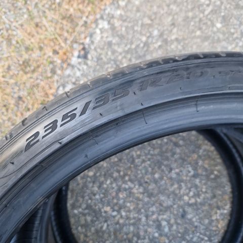 Pirelli P-Zero Tesla X 235/35/20