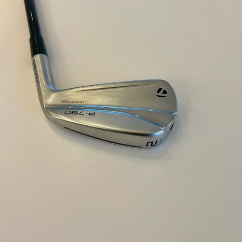 TaylorMade P790 UDI 2 jern