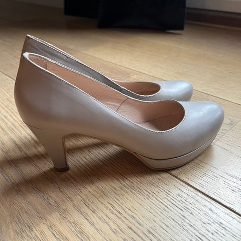 Pumps fra Sapatos - str 39