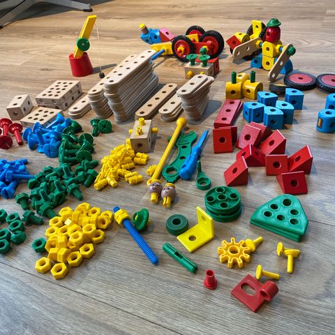 Brio builder -mange deler!