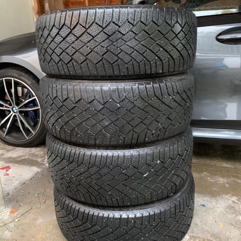 Continental vinerdekk 225/45 R18