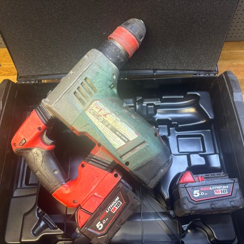 Milwaukee M18 borhammer med 5ah batteri!