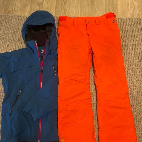 Helly Hansen jakke og bukse