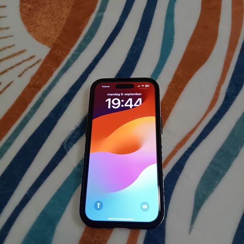 Iphone 15 svart 128GB