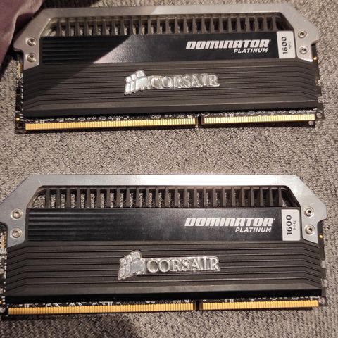 Corsair DDR3 1600mhz 8gb