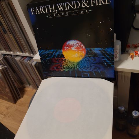 Earth, Wind & Fire dance trax