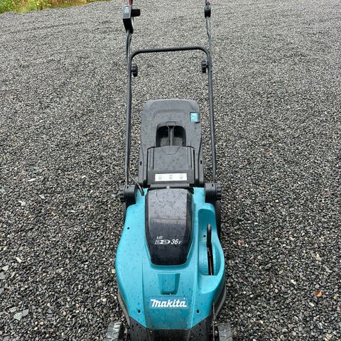 Makita gressklipper