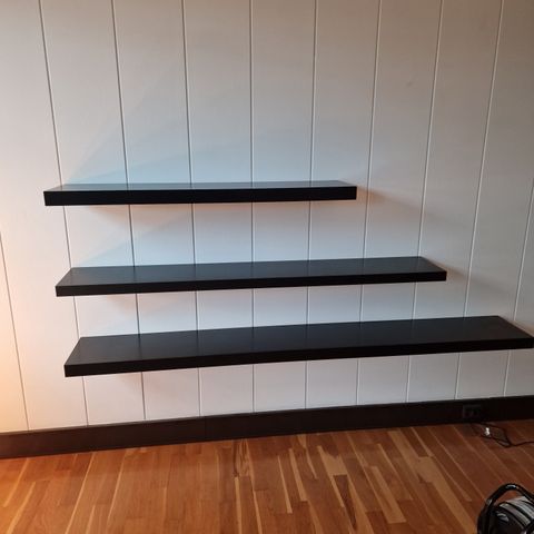 Ikea hyller (floating shelves)