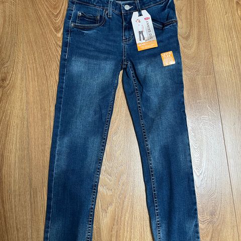 Levis slim fit 10 år