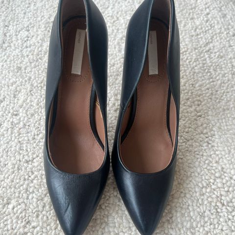 Pumps i skinn, 36