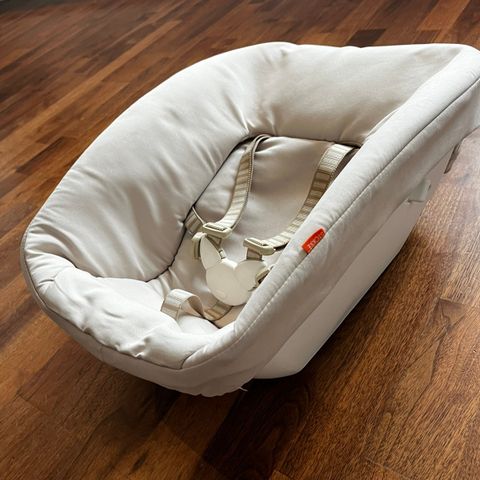 Stokke Newborn sete til TrippTrappstol