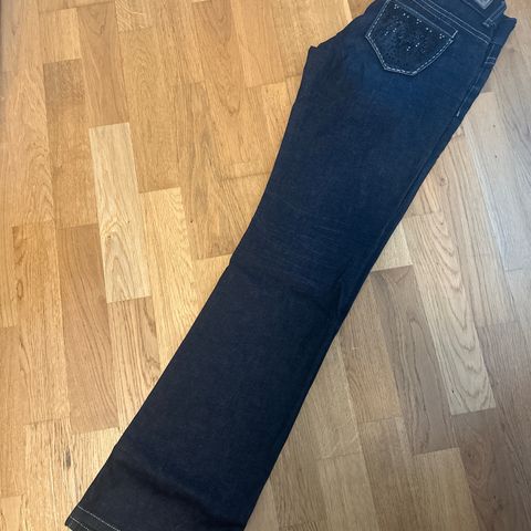 Guess jeans