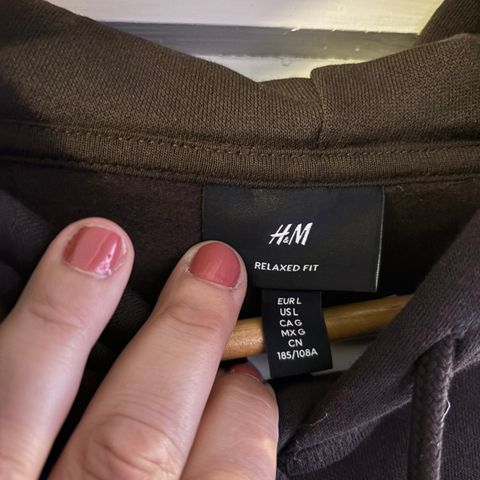 Mørk brun hettegenser fra H&M