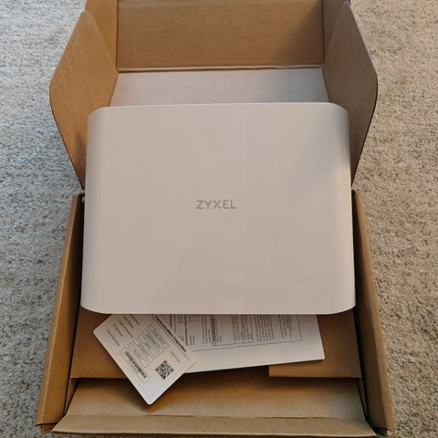 Zyxel EX5501-B0 Dual band wireless AX Gigabit Ethernet VoIP IAD