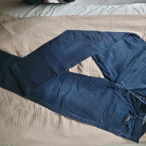 BLEND jeans W34/L32 til salgs!