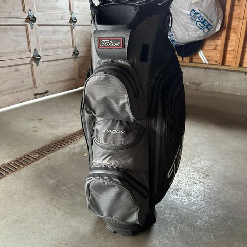 Titleist Stadry 14 Trallebag