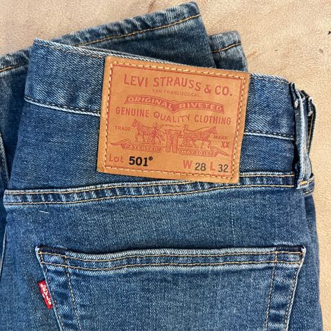 Levi’s 501 olabukse/jeans St. W28 L32 (herre)