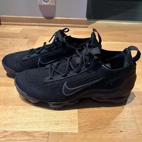 Nike AIR VAPORMAX black