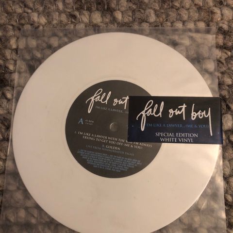 Fall out Boy - i’m like a lawyer… (me and you) 7’’