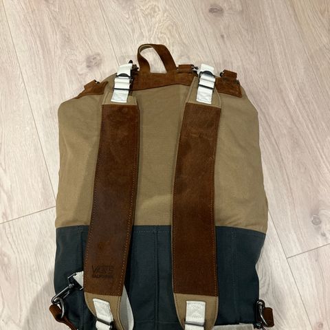 Vans Cali backpack, ca 25 liter i beige, green og brown