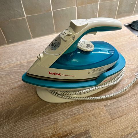 Tefal freemove air strykejern