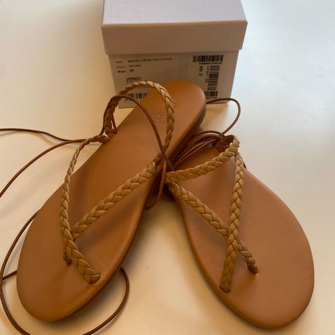 Ancient greek sandals