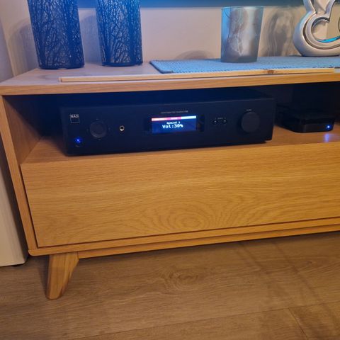 NAD C368 med BluOS Modul