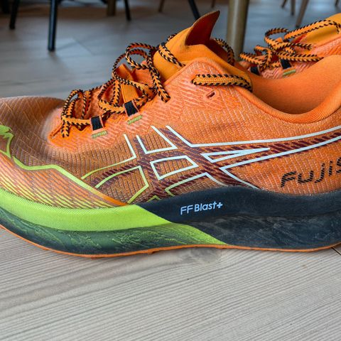 Asics Fujispeed 2, str 42