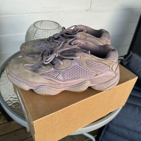 Yeezy 500