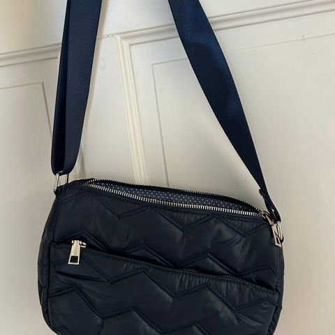 Crossbody veske fra Hvisk